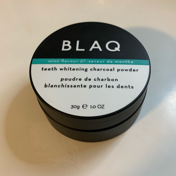 BLAQ Teeth Whitening Charcoal Powder - Picture 2 of 2